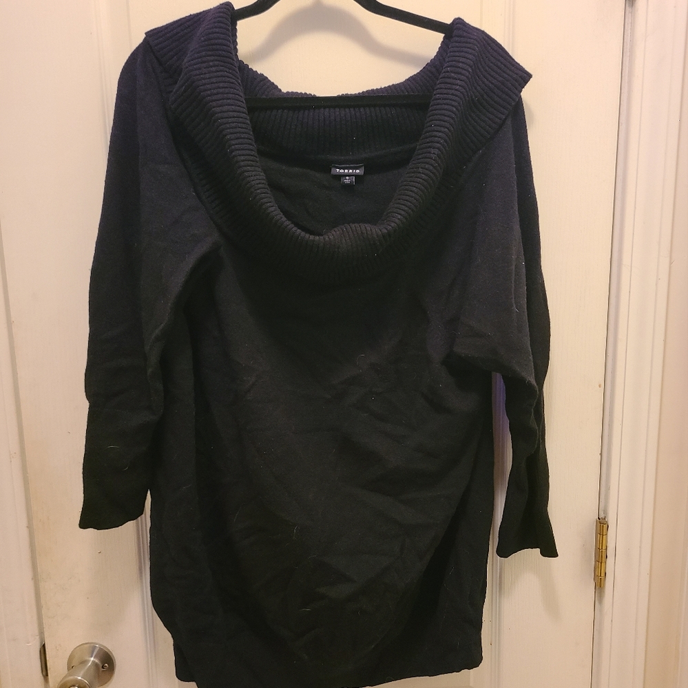 Torrid EUC Black Off the Shoulder Sweater